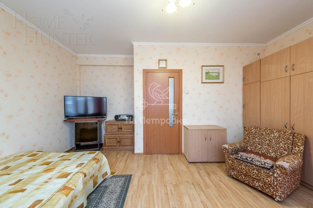 3-этажный таунхаус 180 м² с отделкой