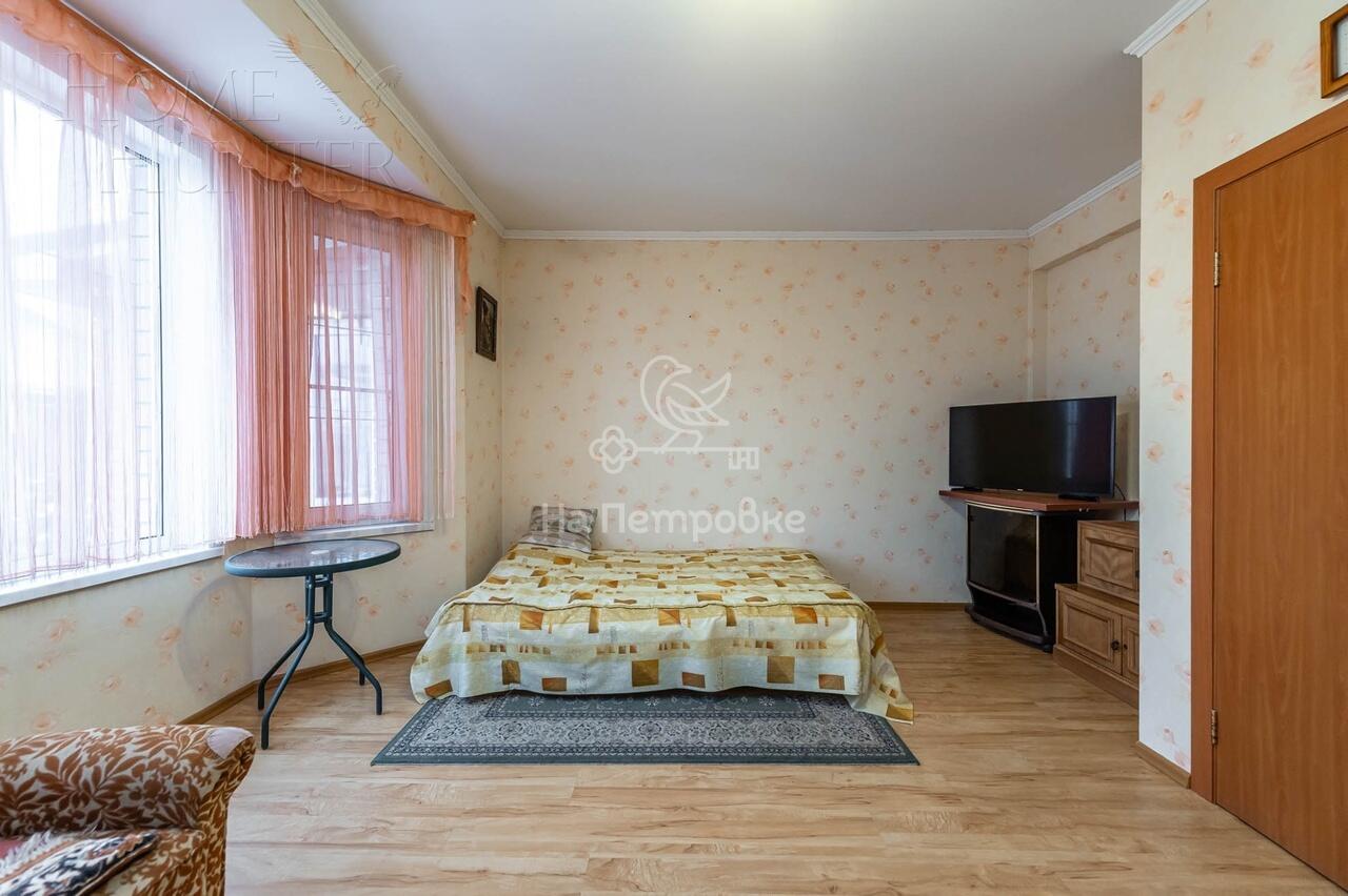 3-этажный таунхаус 180 м² с отделкой