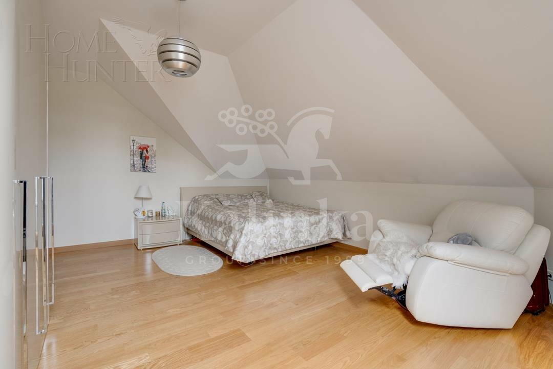 2-этажный коттедж 700 м² с отделкой