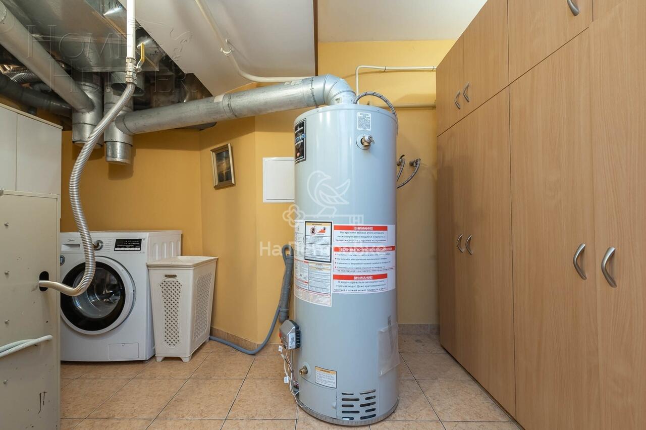 3-этажный таунхаус 180 м² с отделкой