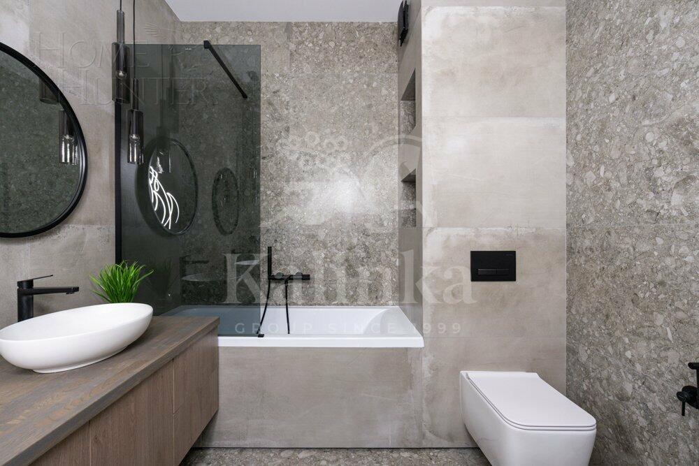 2-этажный коттедж 300 м² с отделкой