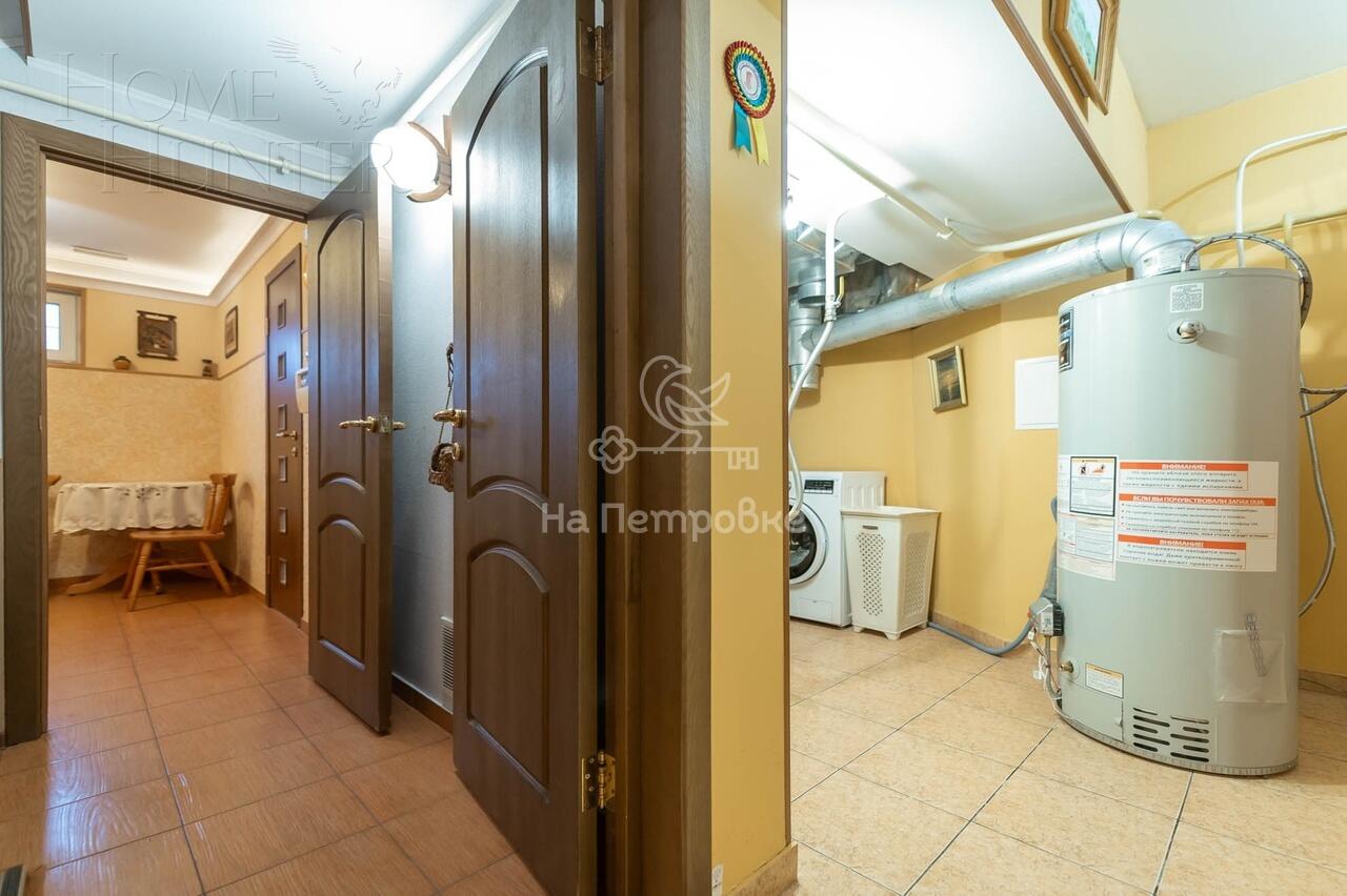 3-этажный таунхаус 180 м² с отделкой