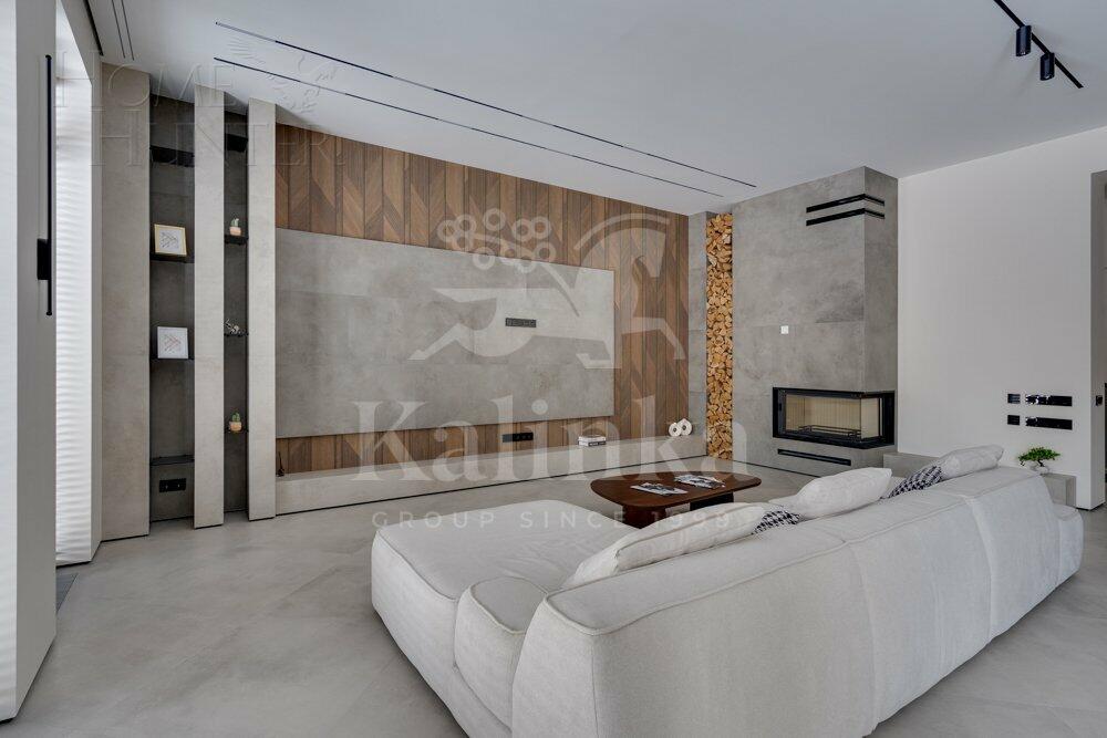 2-этажный коттедж 300 м² с отделкой