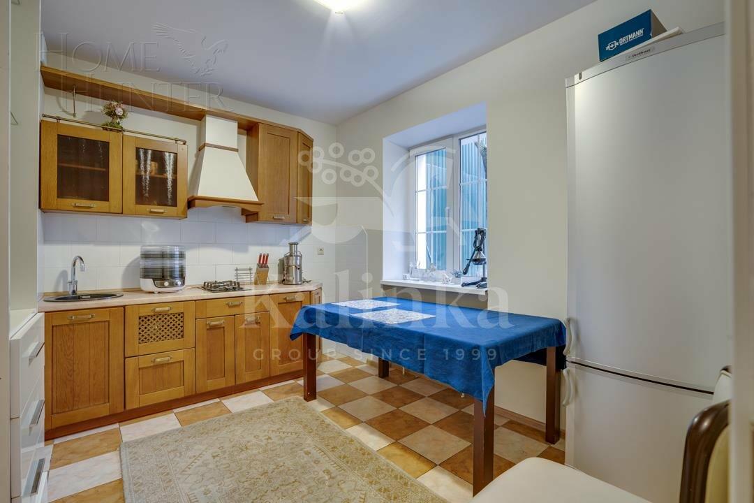 2-этажный коттедж 700 м² с отделкой