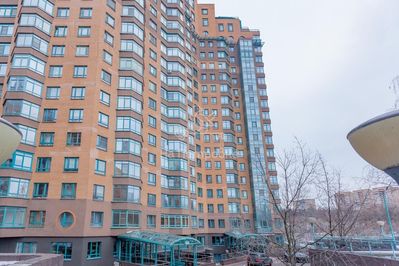 4-КОМН. КВАРТИРА С ОТДЕЛКОЙ 100 М² НА 19 ЭТАЖЕ