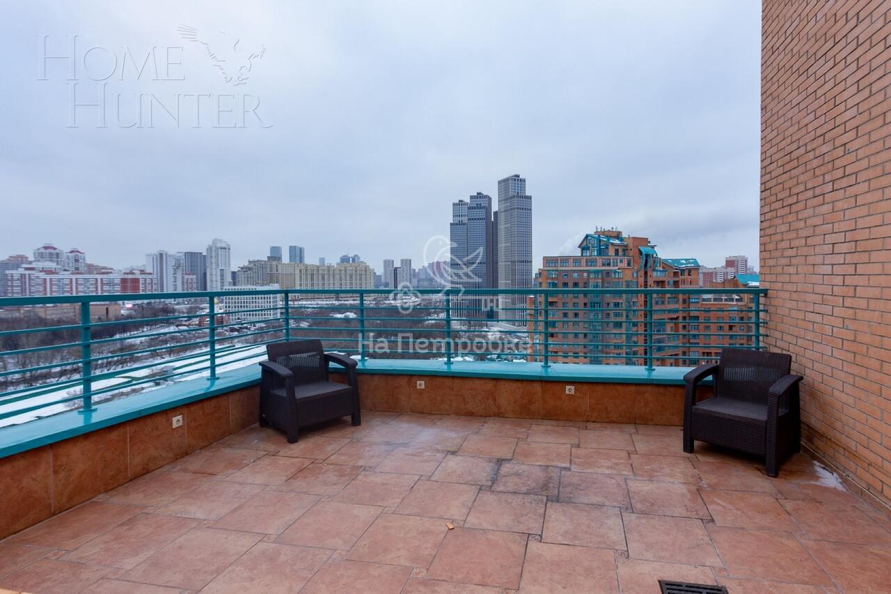 4-КОМН. КВАРТИРА С ОТДЕЛКОЙ 100 М² НА 19 ЭТАЖЕ