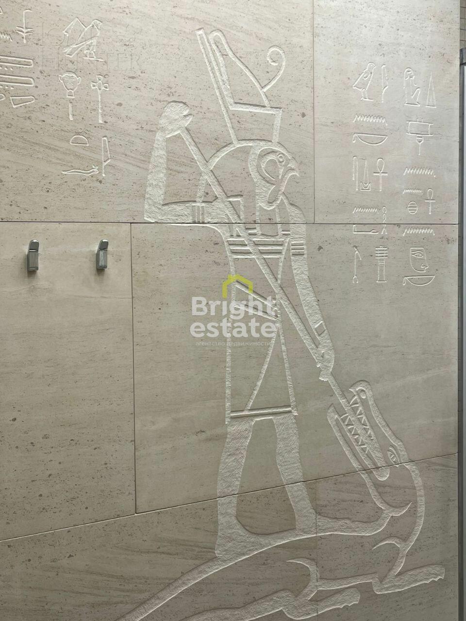 6-КОМН. КВАРТИРА С ОТДЕЛКОЙ 220 М² НА 3 ЭТАЖЕ