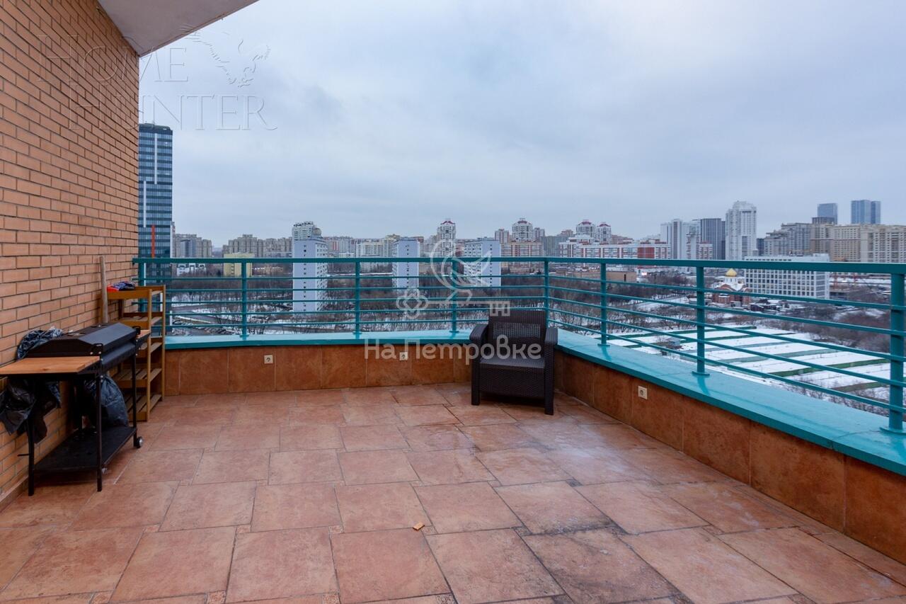 4-КОМН. КВАРТИРА С ОТДЕЛКОЙ 100 М² НА 19 ЭТАЖЕ