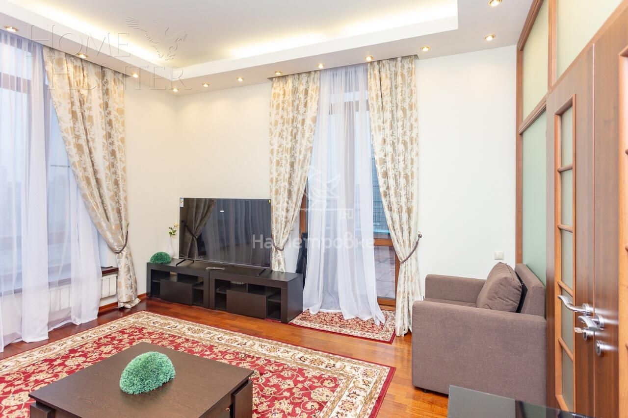 4-КОМН. КВАРТИРА С ОТДЕЛКОЙ 100 М² НА 19 ЭТАЖЕ