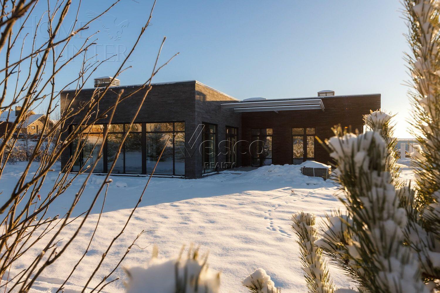 1-этажный коттедж 250 м² без отделки