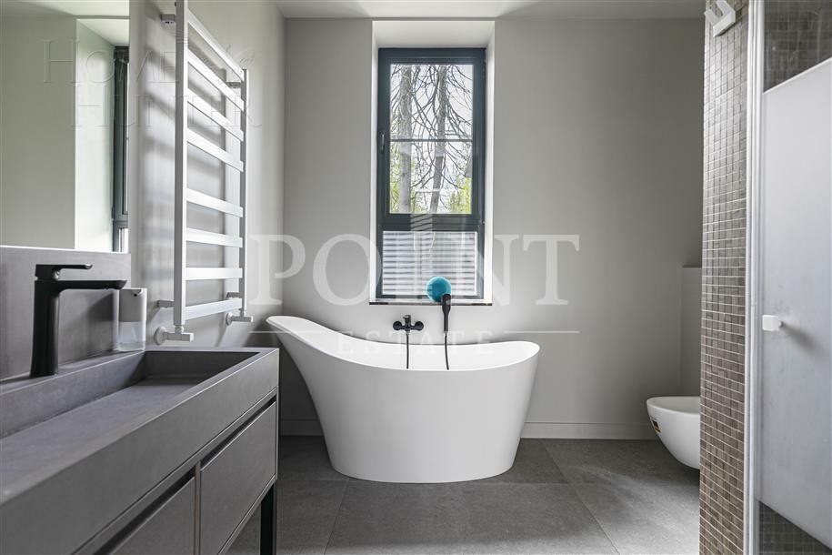 2-этажный коттедж 450 м² с отделкой