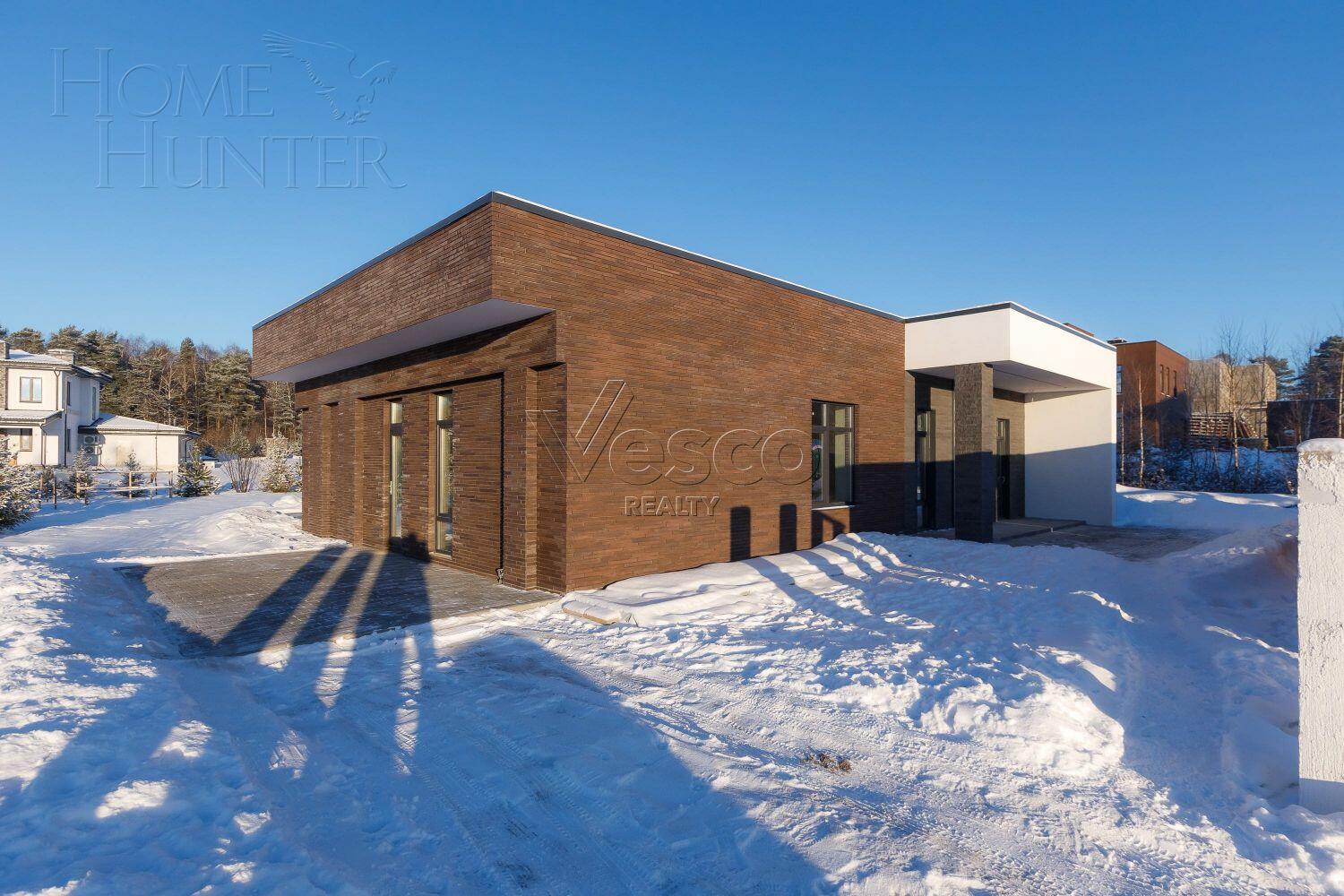 1-этажный коттедж 250 м² без отделки