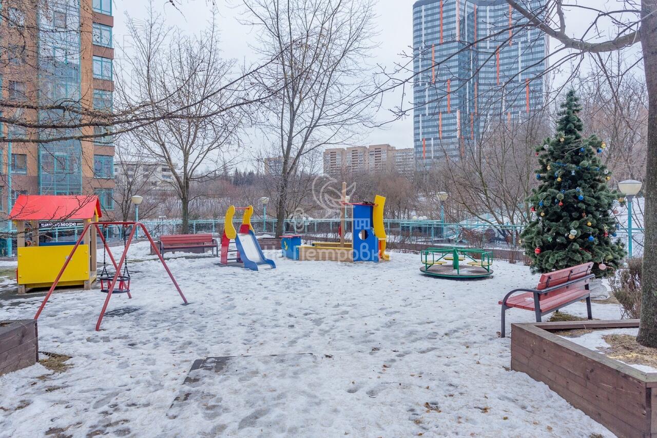 4-КОМН. КВАРТИРА С ОТДЕЛКОЙ 100 М² НА 19 ЭТАЖЕ