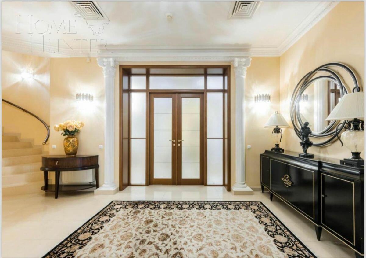 2-этажный коттедж 730 м² с отделкой