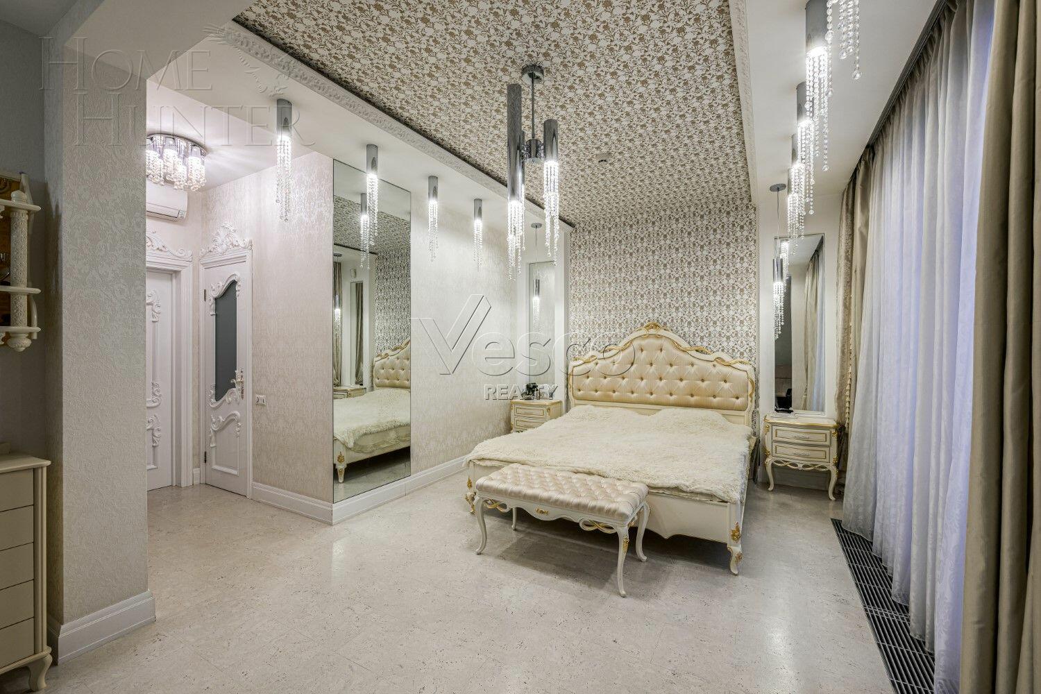 2-УРОВНЕВАЯ КВАРТИРА С ОТДЕЛКОЙ 350 М² НА 46 ЭТАЖЕ