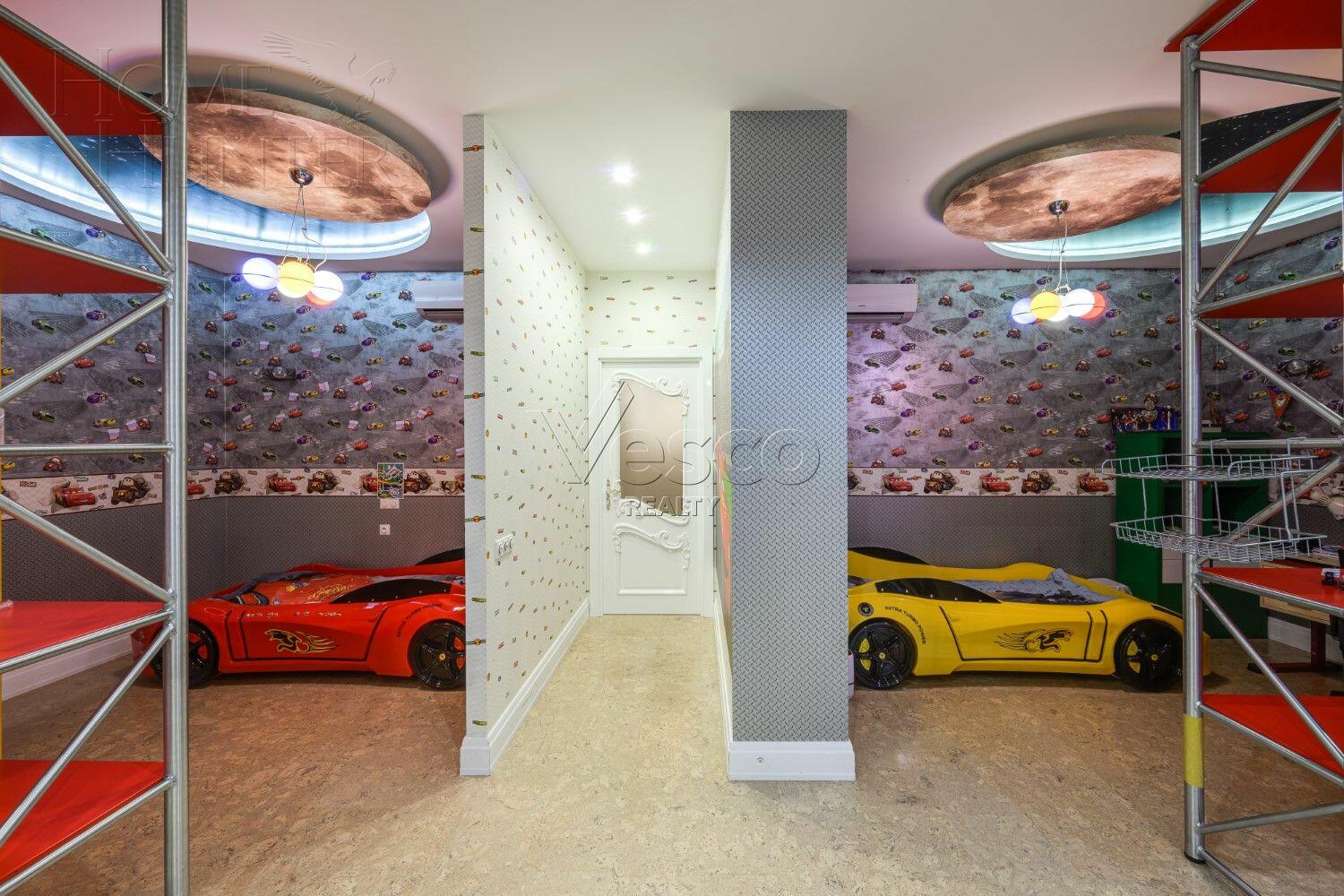 2-УРОВНЕВАЯ КВАРТИРА С ОТДЕЛКОЙ 350 М² НА 46 ЭТАЖЕ