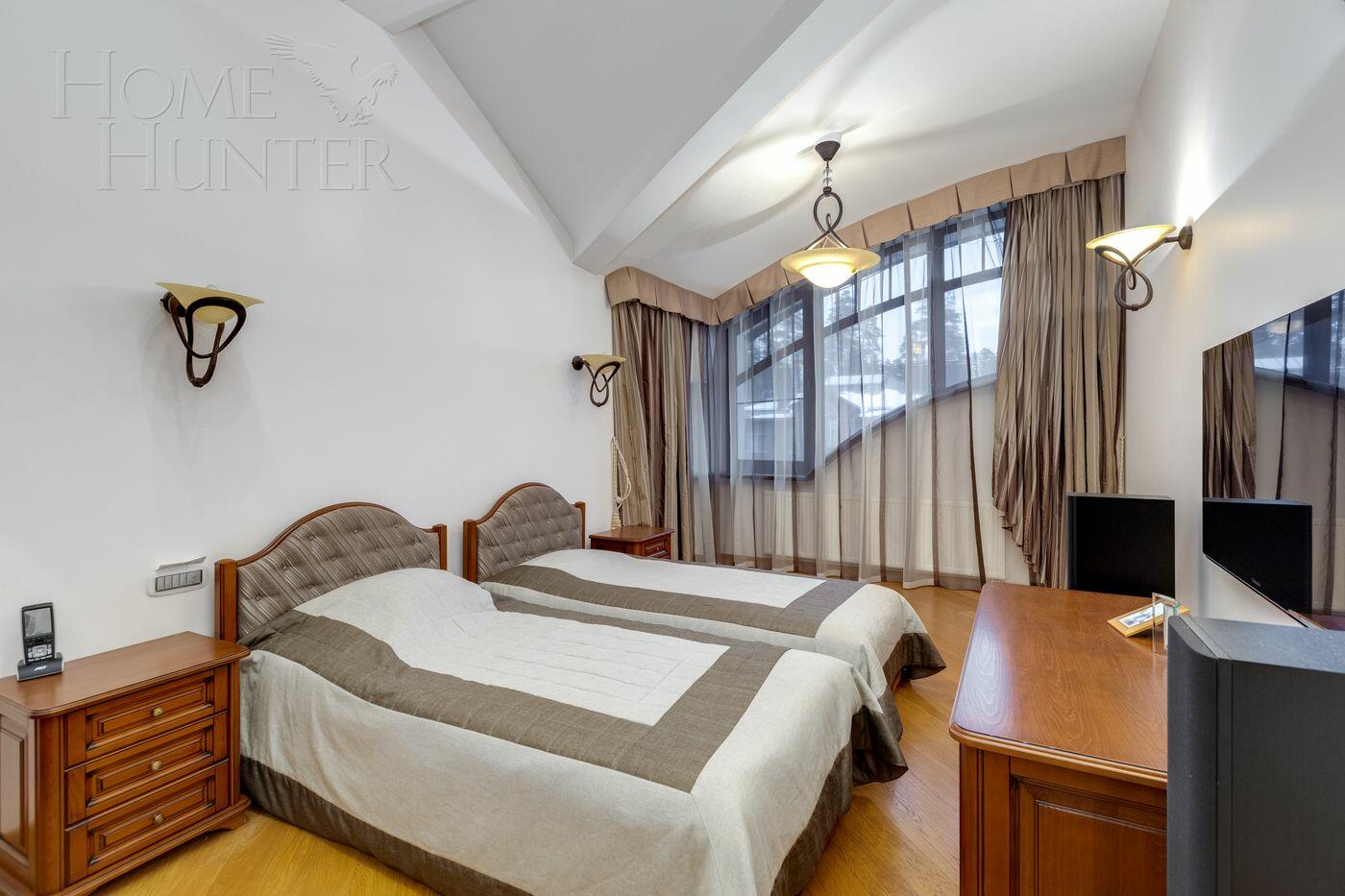 2-этажный коттедж 880 м² с отделкой