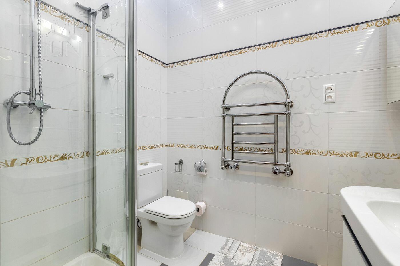2-этажный коттедж 880 м² с отделкой