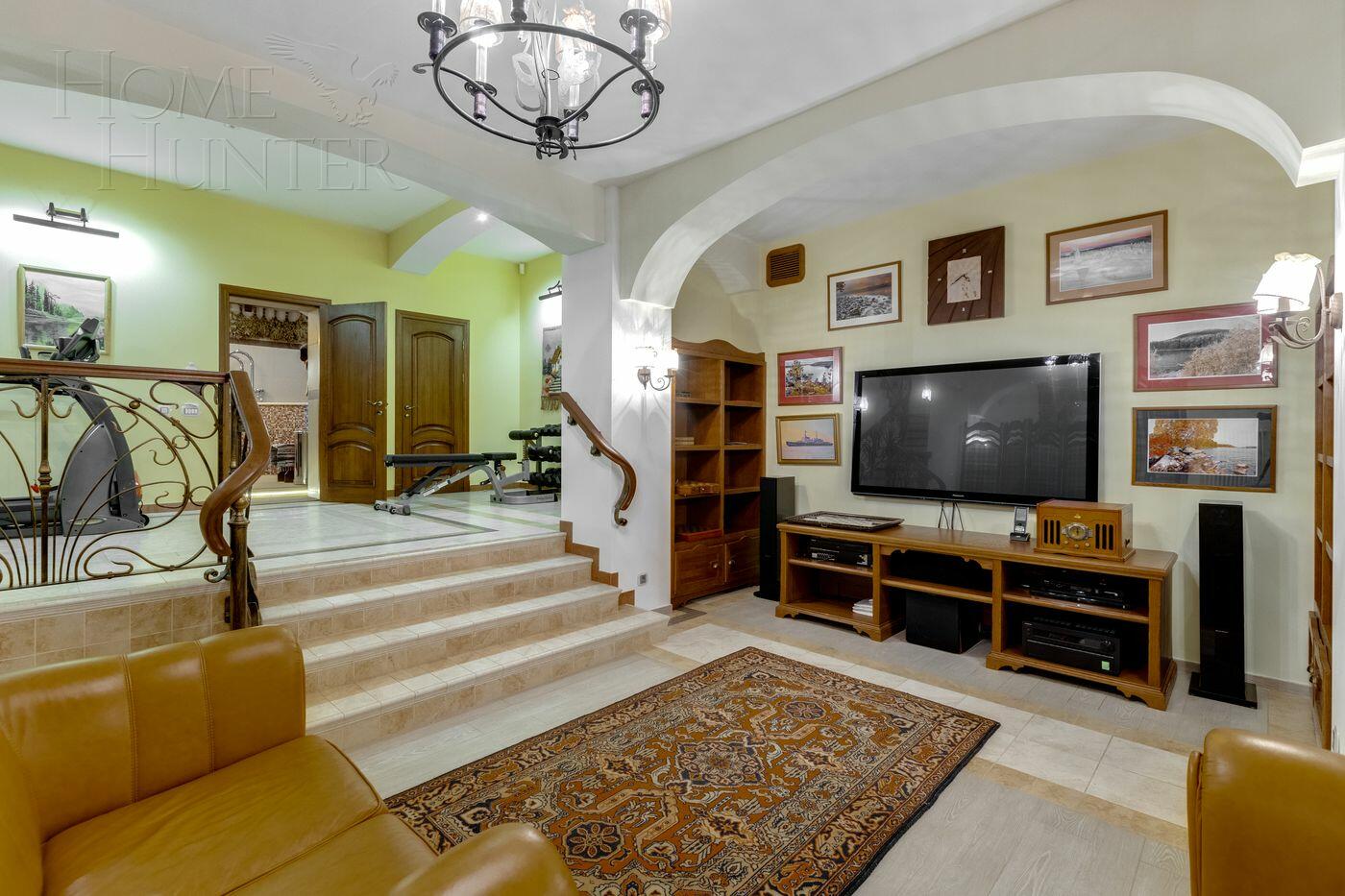 2-этажный коттедж 880 м² с отделкой
