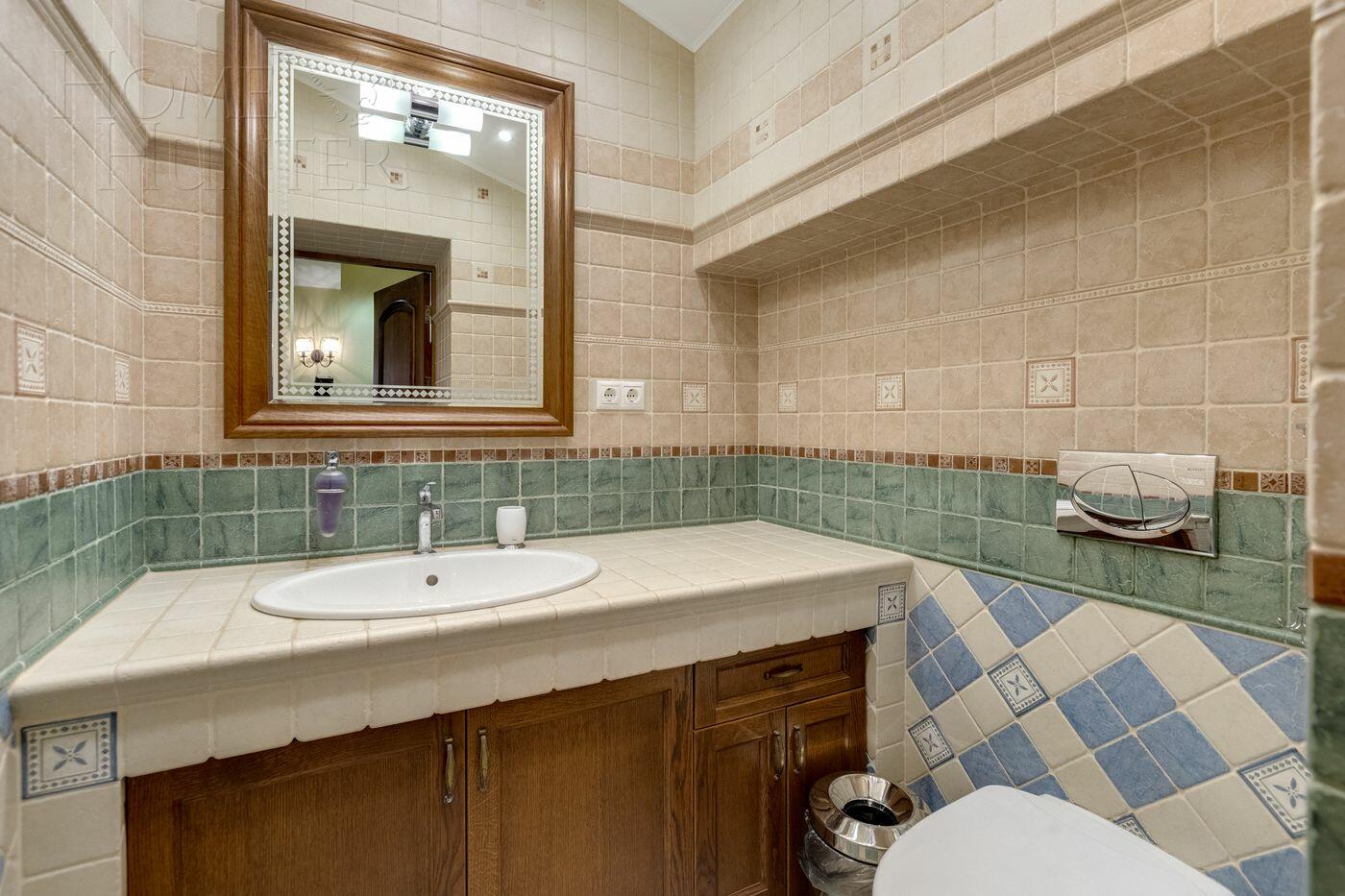2-этажный коттедж 880 м² с отделкой