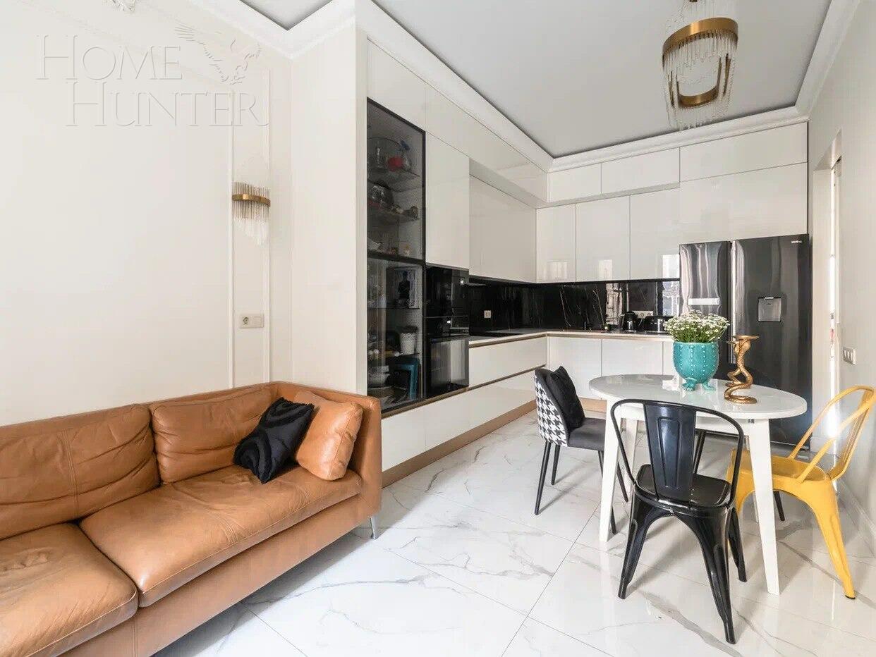 3-КОМН. КВАРТИРА С ОТДЕЛКОЙ 88 М² НА 8 ЭТАЖЕ