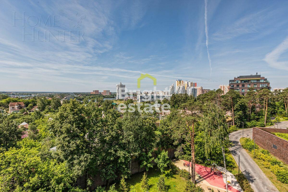 3-УРОВНЕВЫЙ ТАУНХАУС С ОТДЕЛКОЙ 264.9 М² НА 1 ЭТАЖЕ