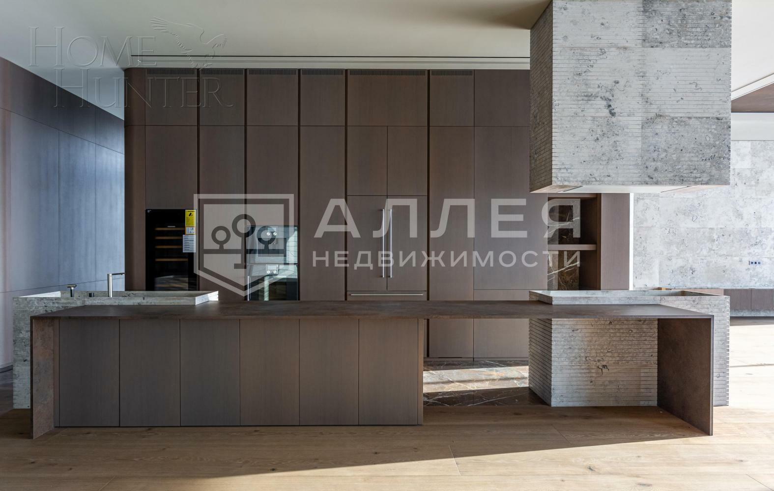 2-этажный коттедж 2 100 м² с отделкой