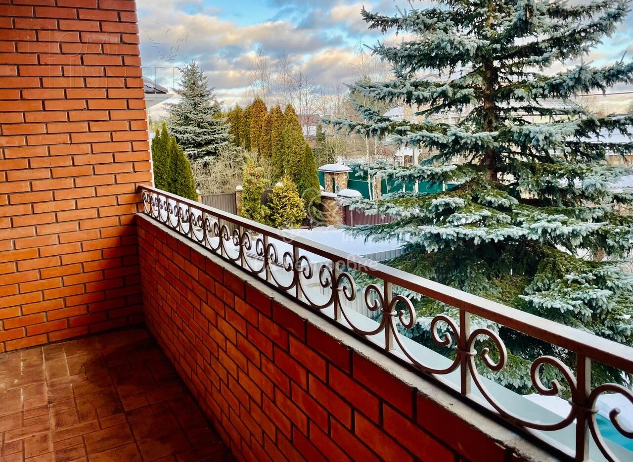 2-этажный коттедж 369 м² с отделкой