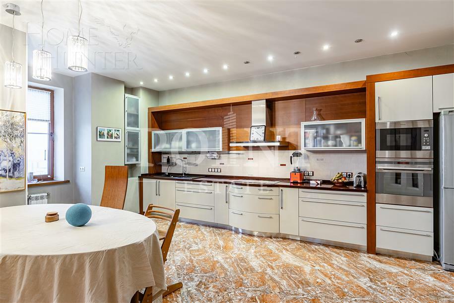 4-КОМН. КВАРТИРА С ОТДЕЛКОЙ 190 М² НА 21 ЭТАЖЕ