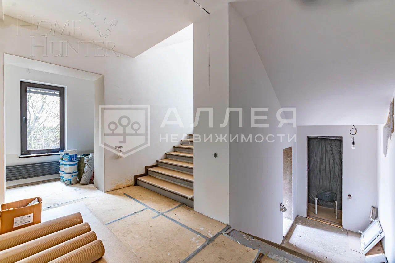 2-этажный коттедж 410 м² с отделкой