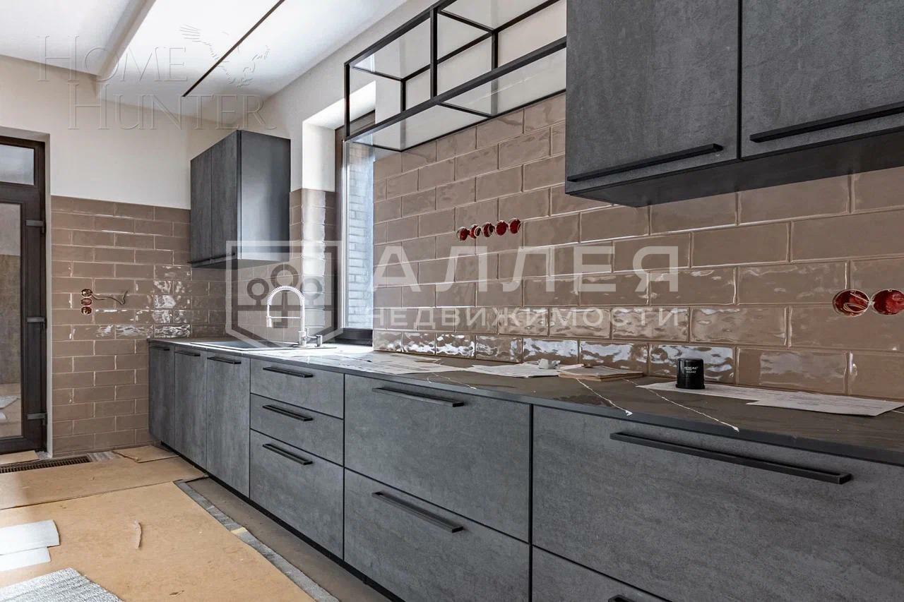 2-этажный коттедж 410 м² с отделкой