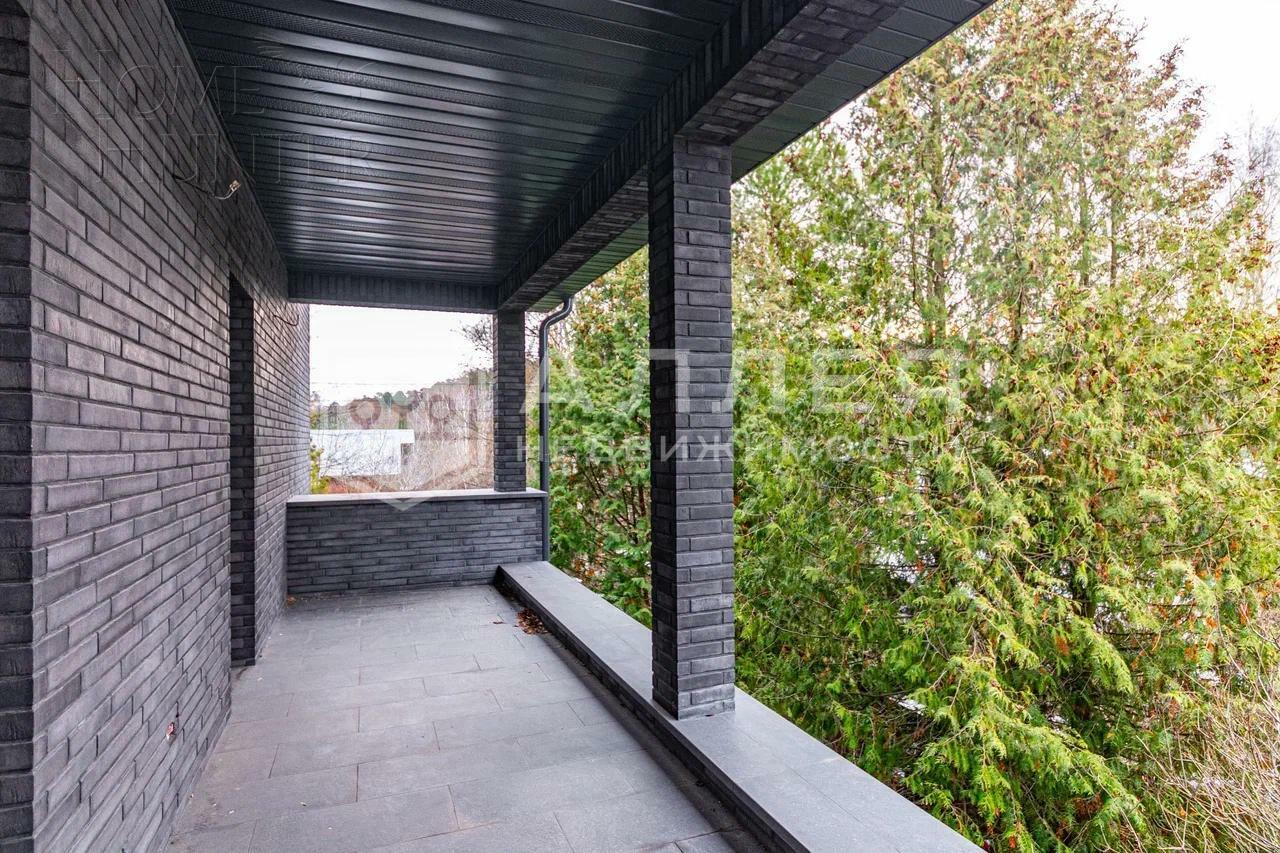 2-этажный коттедж 410 м² с отделкой