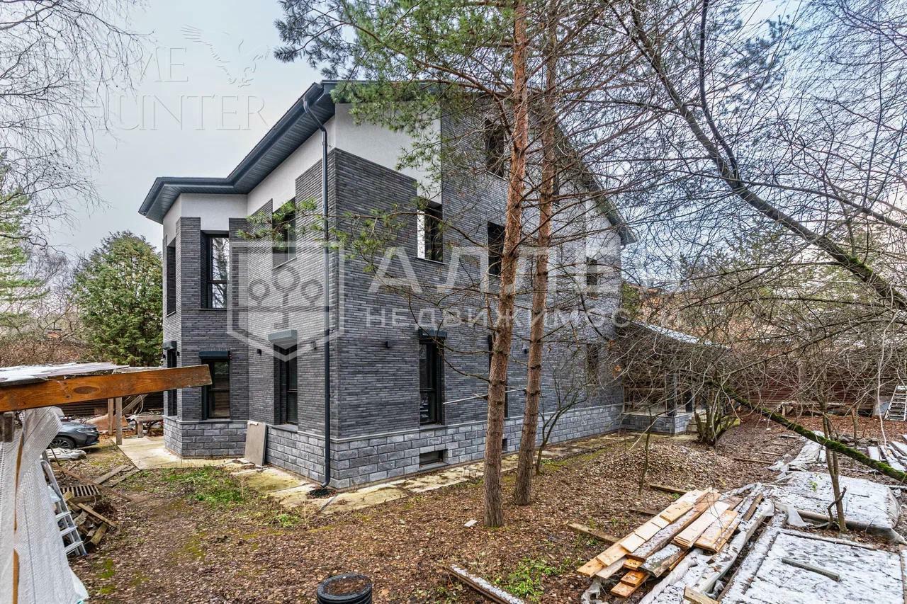 2-этажный коттедж 410 м² с отделкой