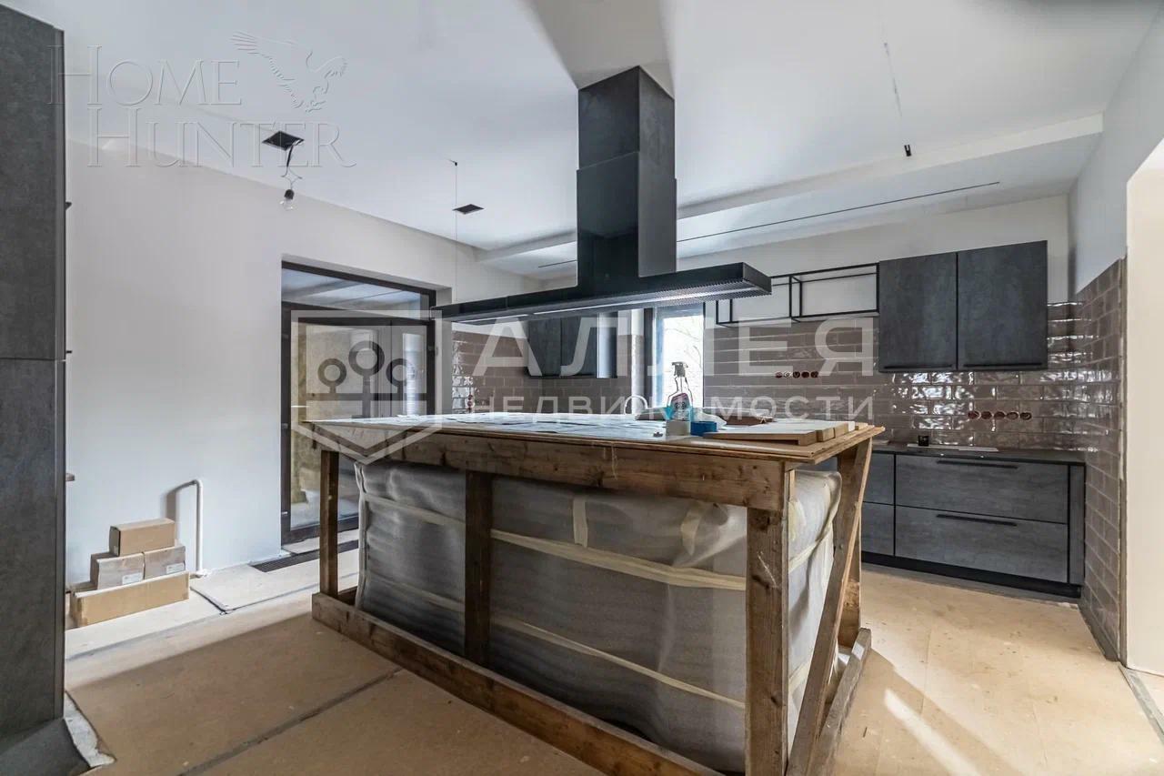 2-этажный коттедж 410 м² с отделкой