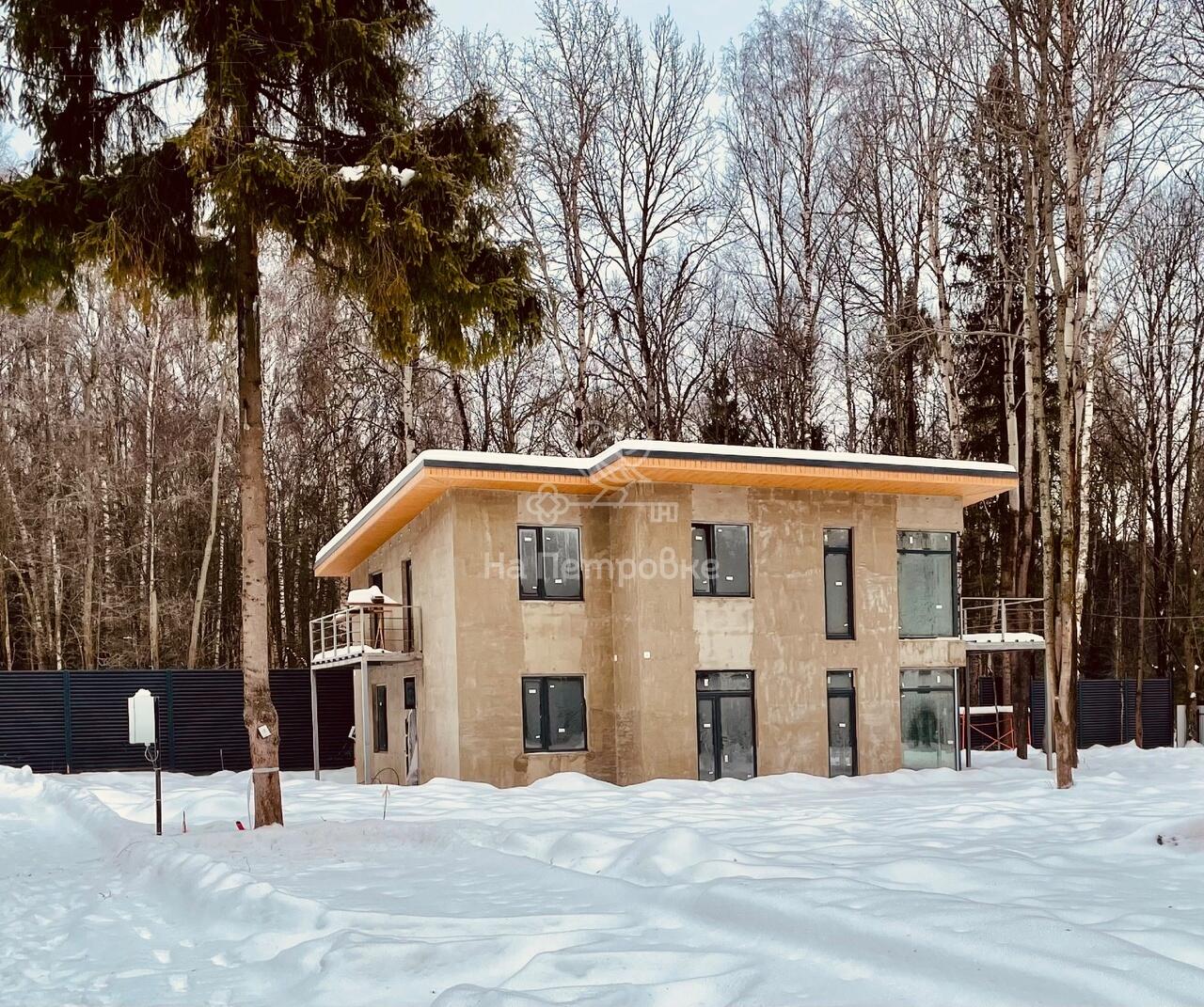 2-этажный коттедж 285 м² без отделки