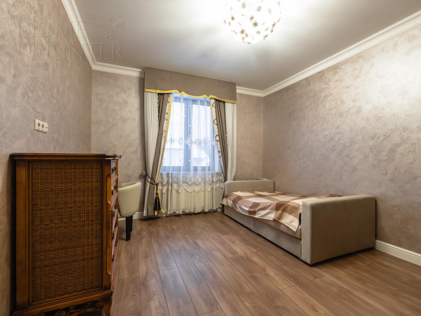 2-этажный коттедж 465.6 м² с отделкой