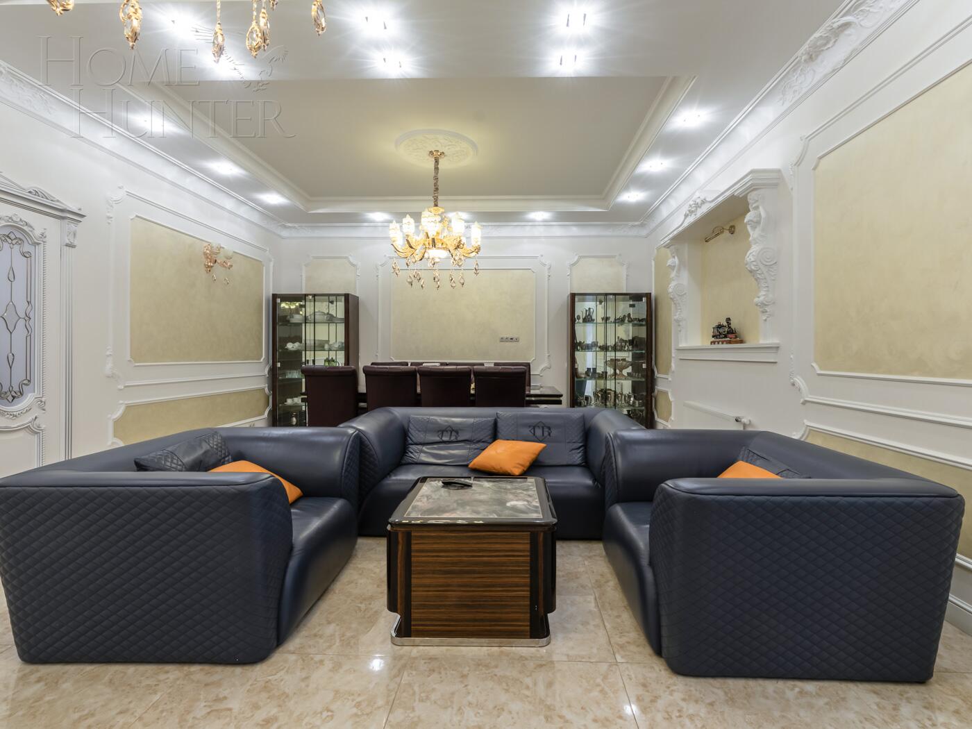 2-этажный коттедж 465.6 м² с отделкой