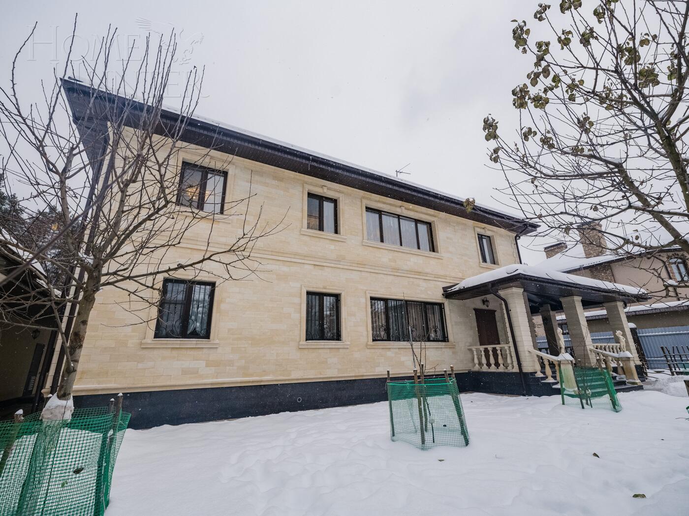 2-этажный коттедж 465.6 м² с отделкой