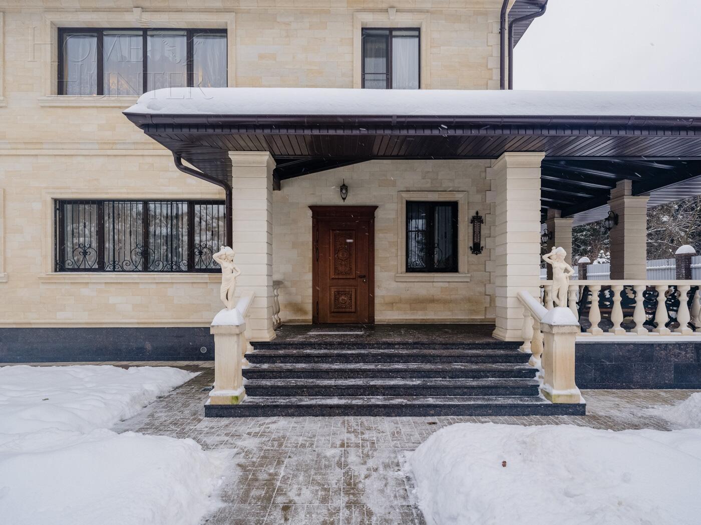 2-этажный коттедж 465.6 м² с отделкой