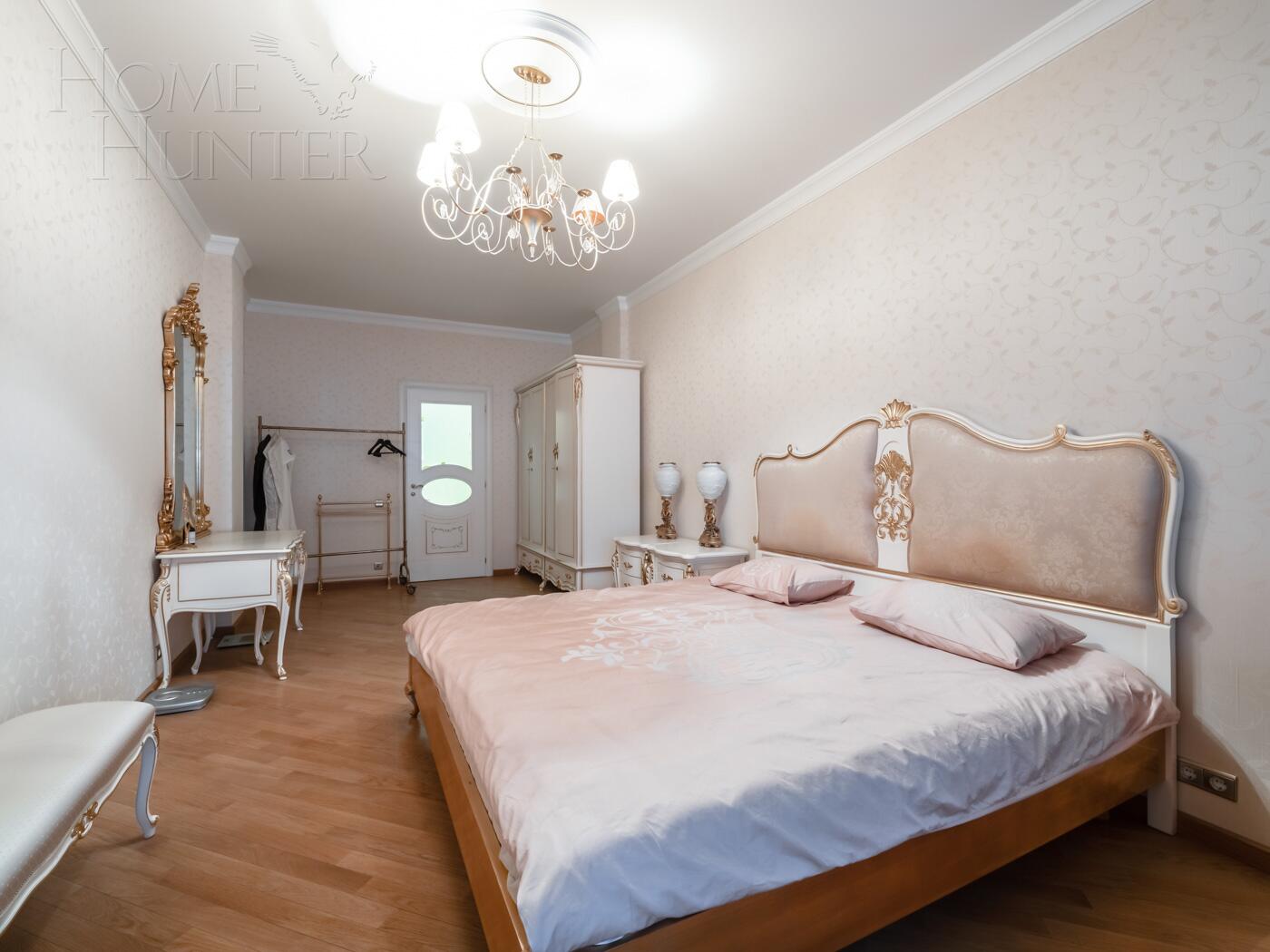 4-КОМН. КВАРТИРА С ОТДЕЛКОЙ 220 М² НА 31 ЭТАЖЕ