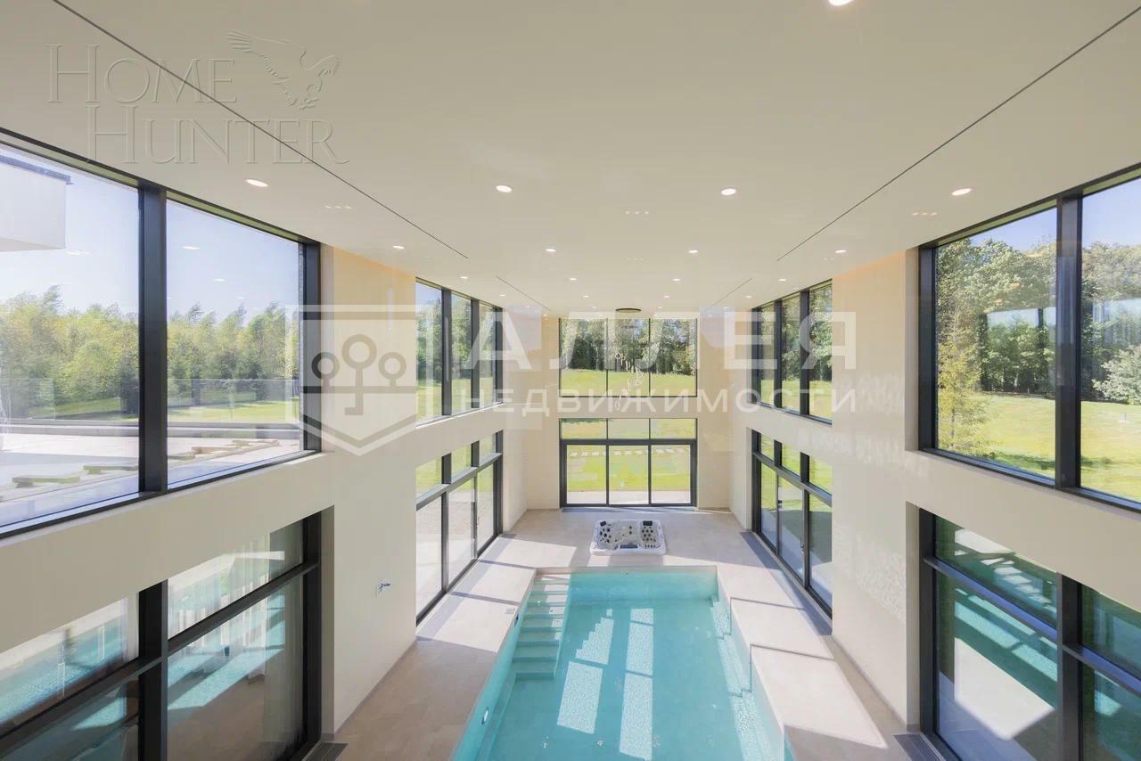 2-этажный коттедж 1 873.5 м² с отделкой