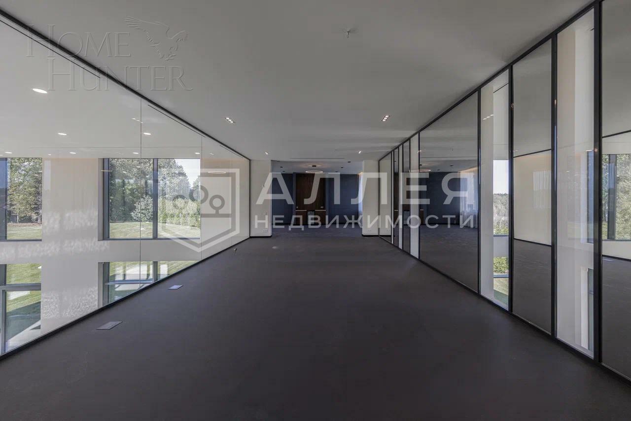 2-этажный коттедж 1 873.5 м² с отделкой