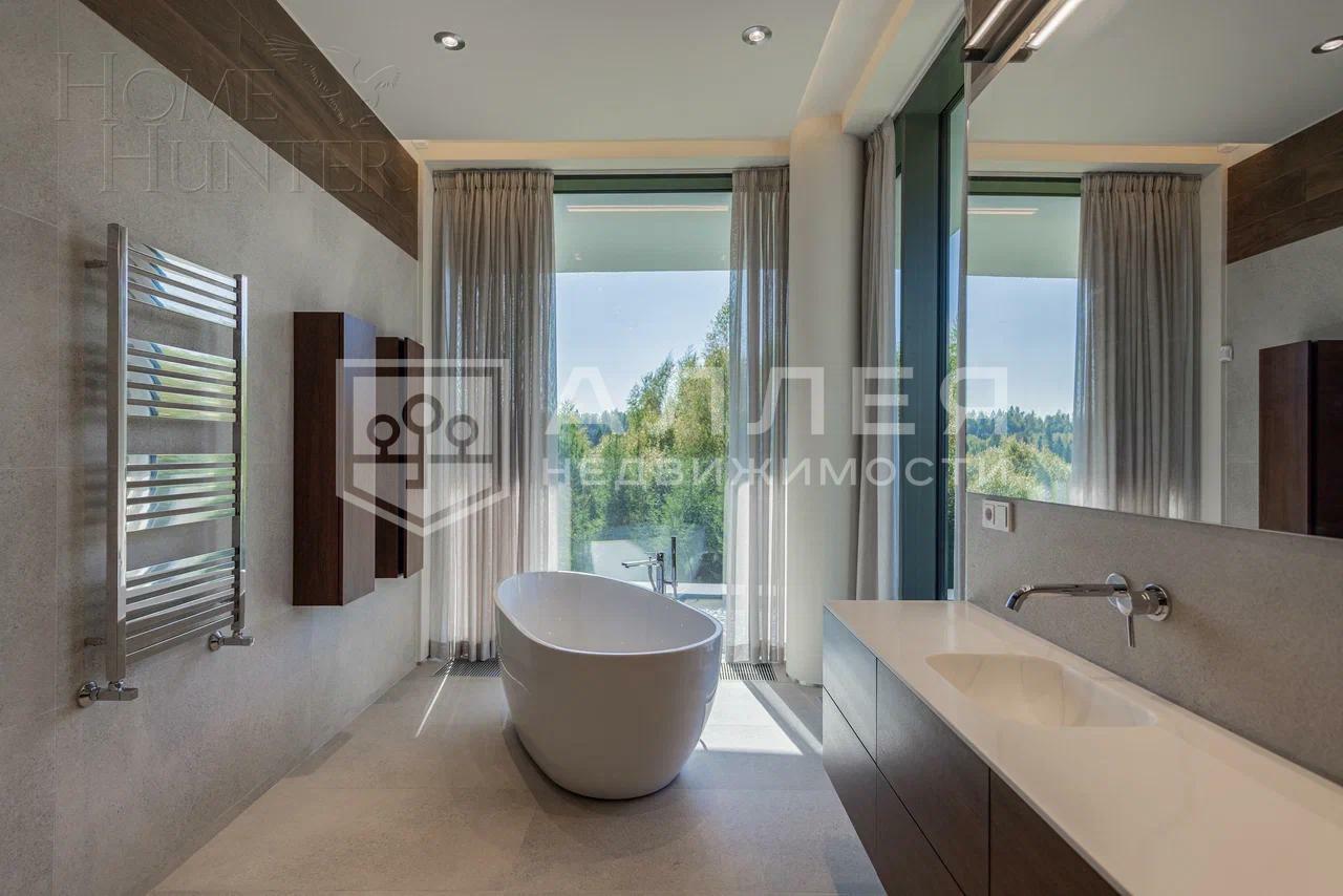 2-этажный коттедж 1 873.5 м² с отделкой