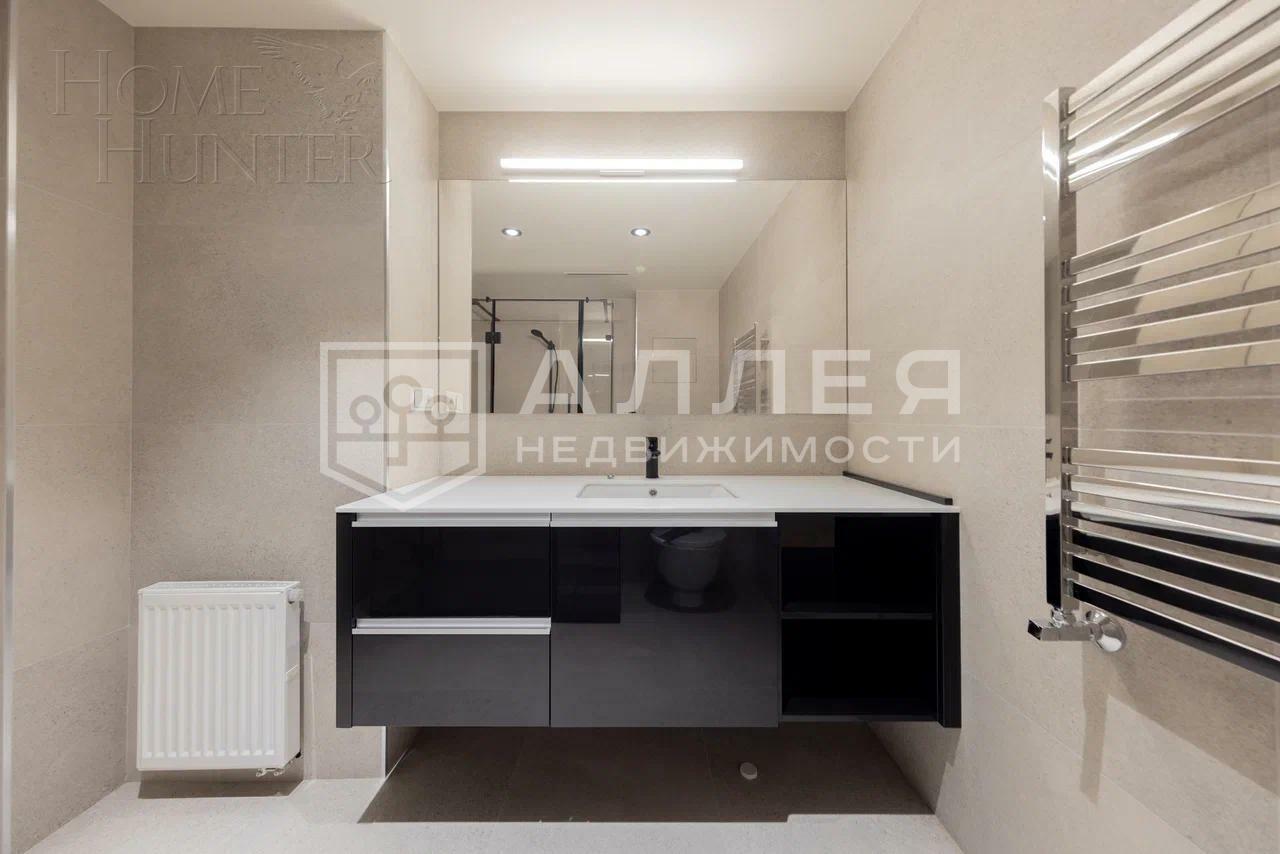 2-этажный коттедж 1 873.5 м² с отделкой