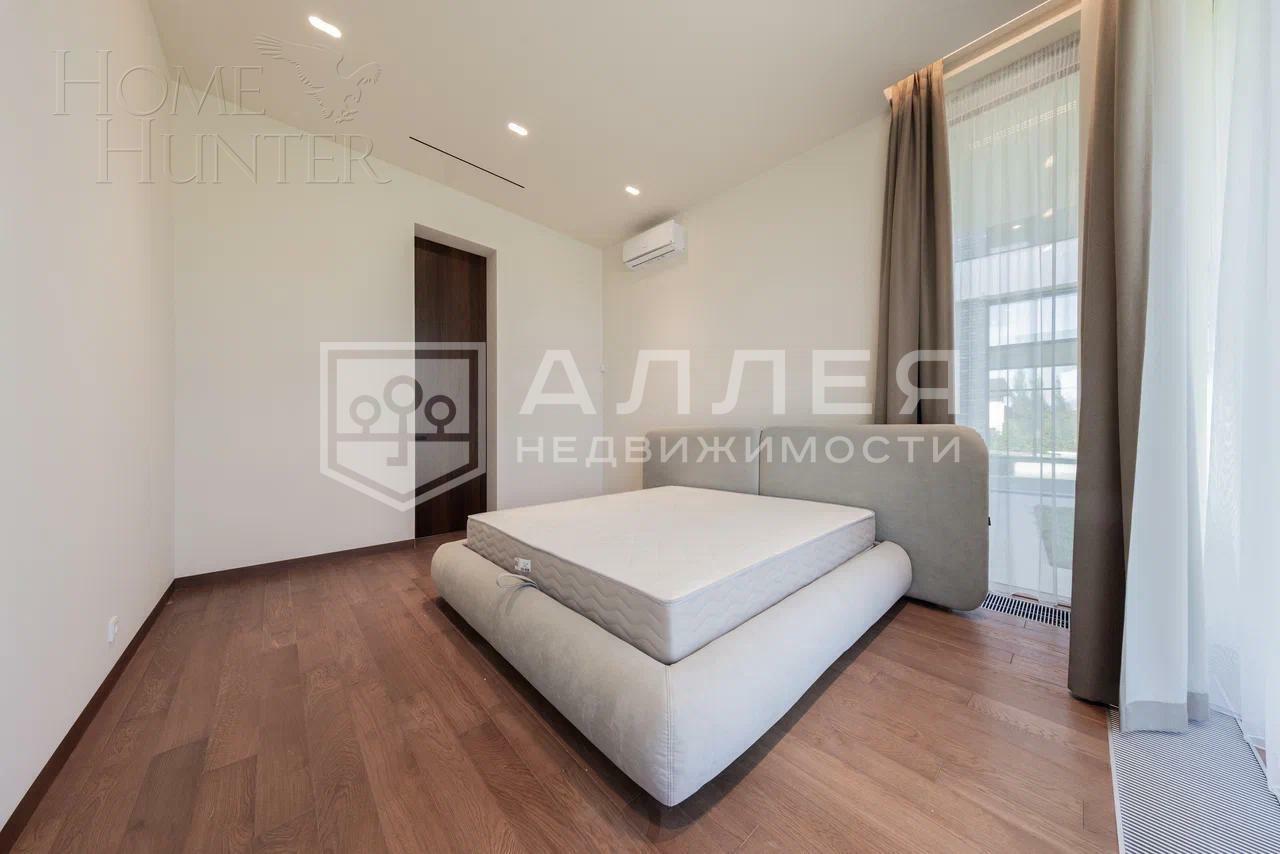 2-этажный коттедж 1 873.5 м² с отделкой