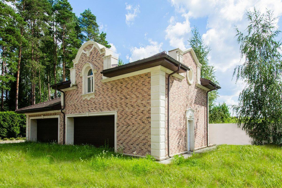 2-этажный коттедж 1 289 м² без отделки