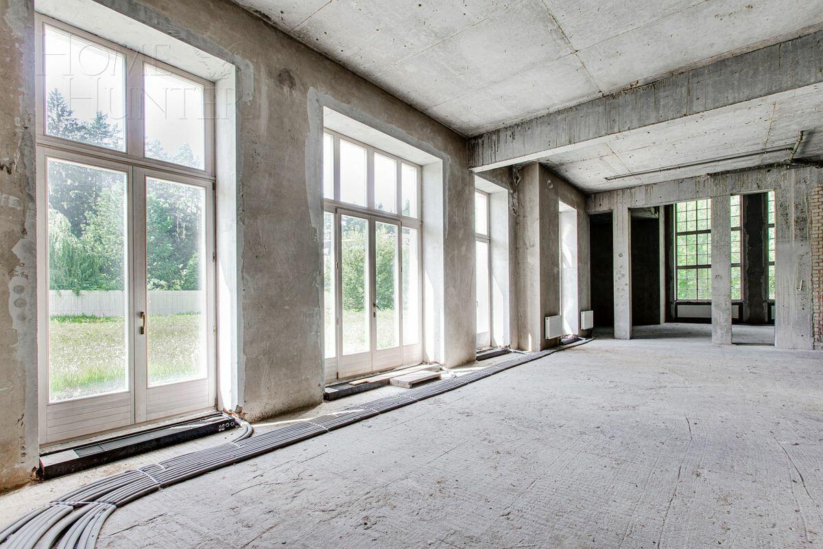 2-этажный коттедж 1 289 м² без отделки