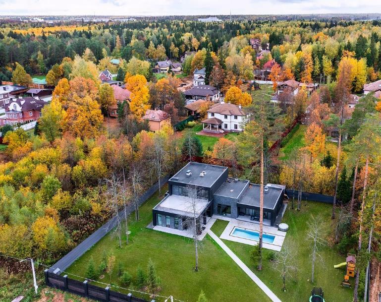 2-этажный коттедж 450 м² с отделкой