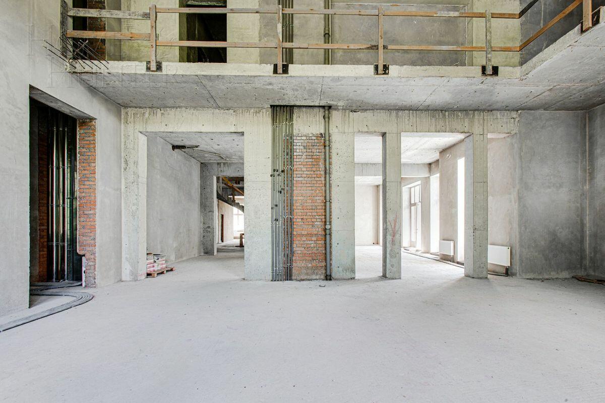 2-этажный коттедж 1 289 м² без отделки