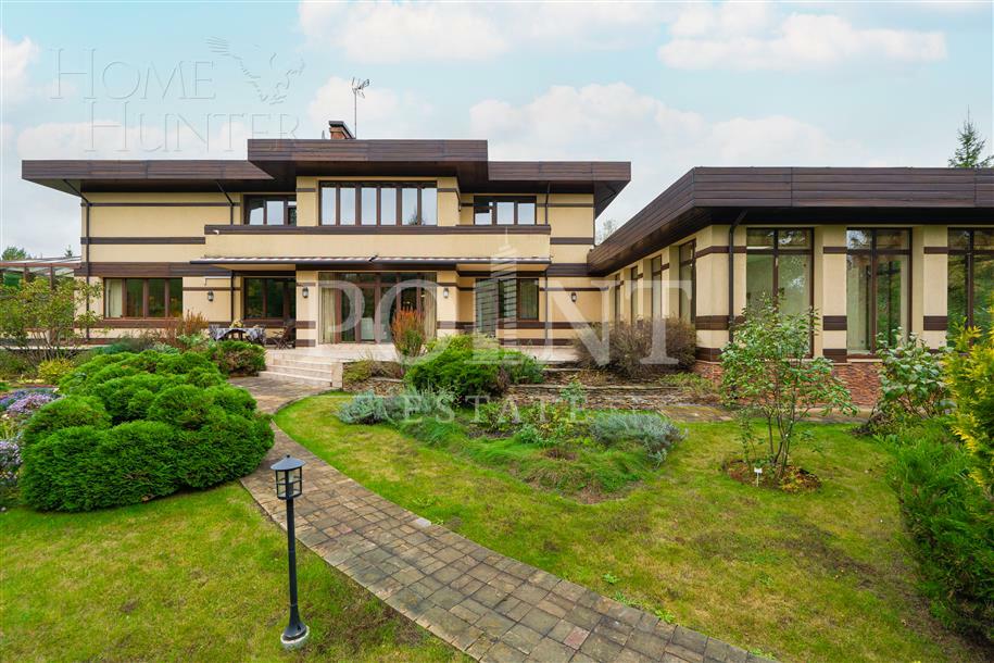 2-этажный коттедж 750 м² с отделкой